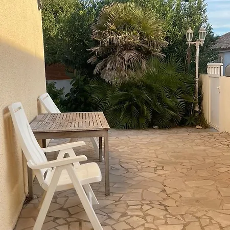 Casa Rosa بيت للعطل Vinarós